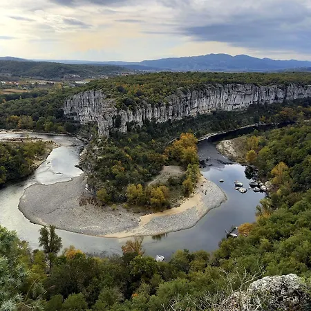 Les Sources Sauvignon Hébergement de vacances